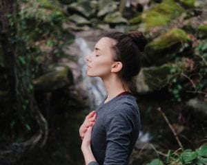 stress reduction, anxiety management, mindful eating, emotional well-being, self-awareness